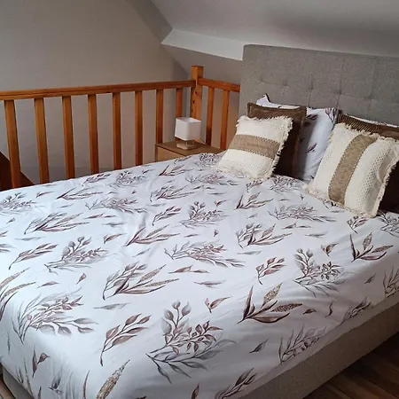 La Mezzanine 159 Apartment