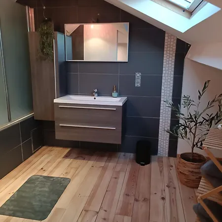 La Mezzanine 159 Apartment *